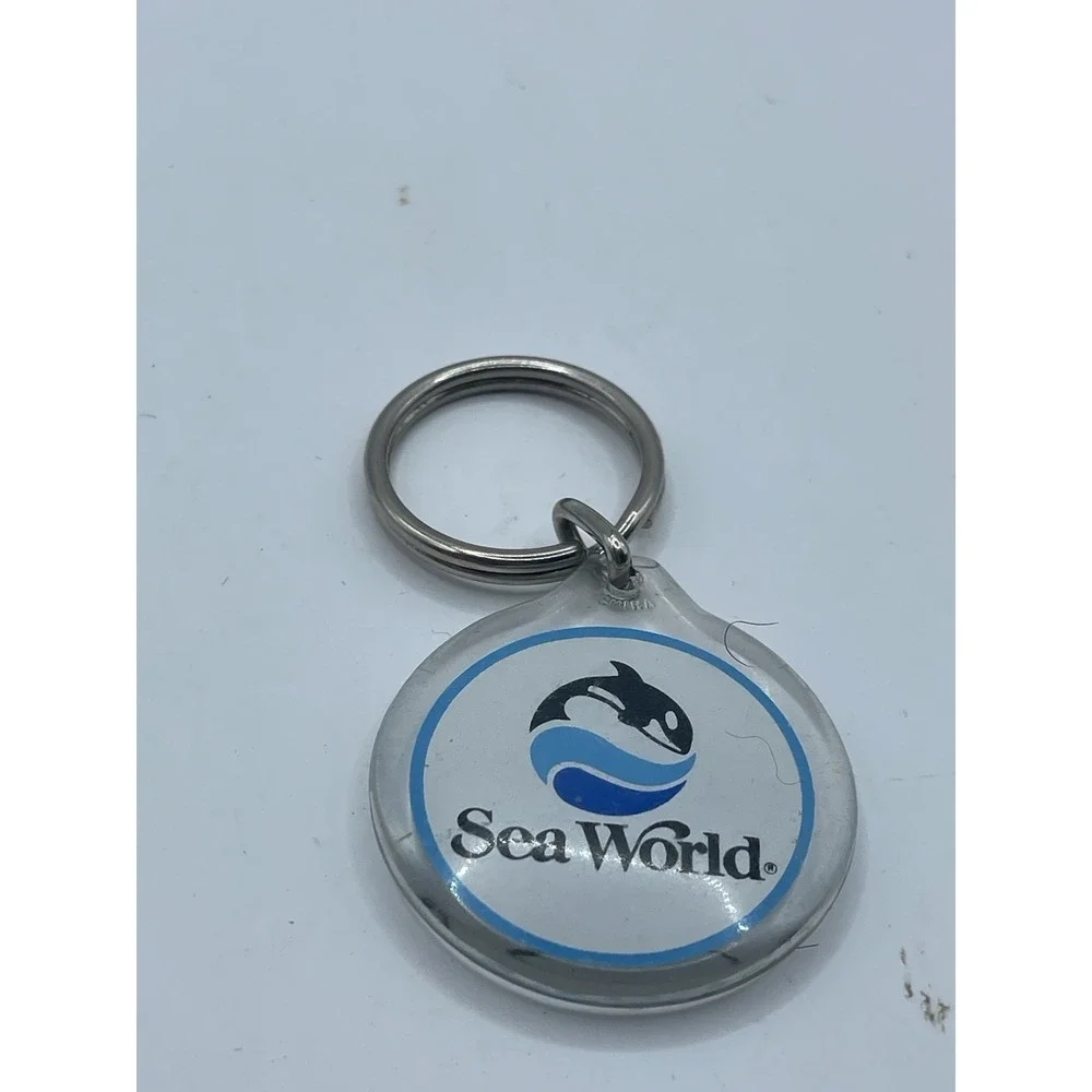 Vintage SEA WORLD Ring Keychain SHAMU